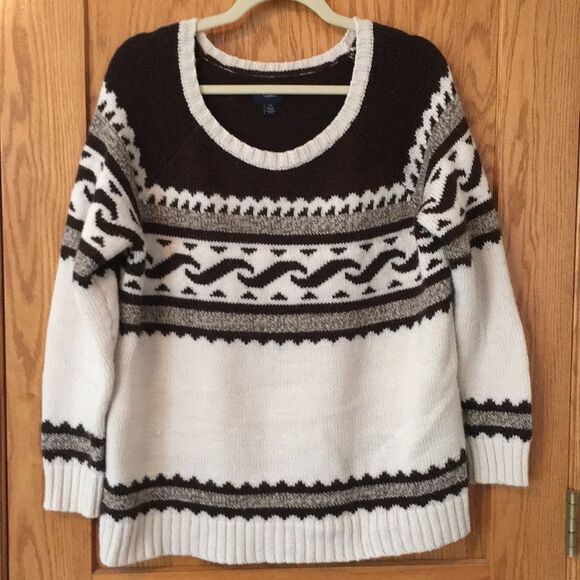 American Eagle Outfitters Sweater - Picture 1 of 2